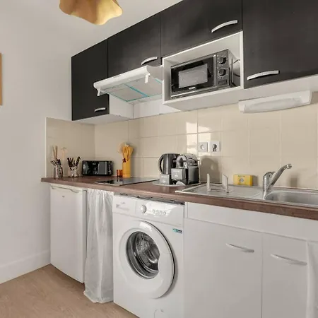 Appartement T2 Lumineux • Terrasse & Vue *