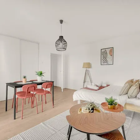 Appartement T2 Lumineux • Terrasse & Vue *